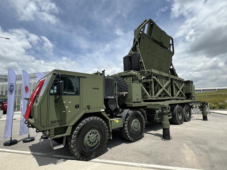 Türkiyenin en uzun menzilli radarı ALP 300-G, TSKya teslim edildi