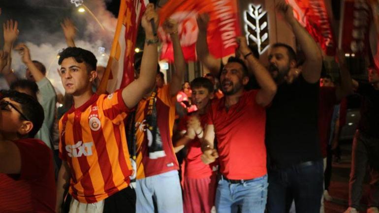 Galatasarayın şampiyonluğu coşkuyla kutlandı