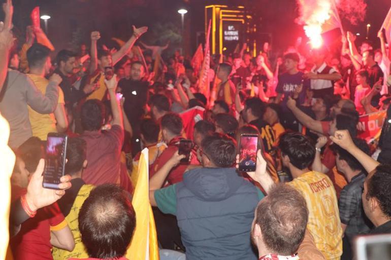 Galatasarayın şampiyonluğu coşkuyla kutlandı