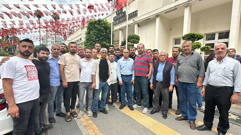 Adanada güzergahları başka kooperatiflerle paylaştırılan dolmuşçular kontak kapattı