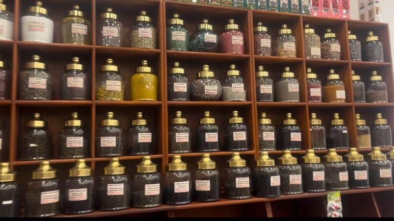 Mısırın papirüs atölyelerinde tarihe yolculuk