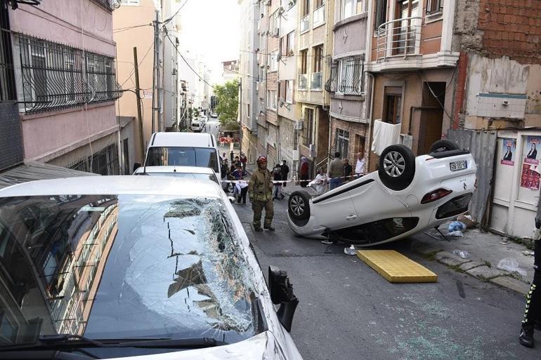 Şişlide kontrolden çıkan otomobil takla attı