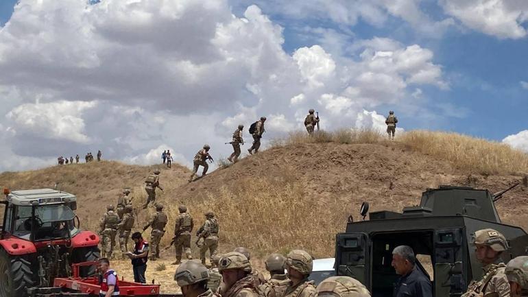 Diyarbakır’da 9 kişinin öldüğü silahlı kavganın taraflarının barış töreni öncesi, tüm firarı şüpheliler teslim oldu