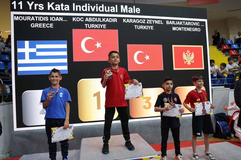 Balkan Çocuklar Karate Şampiyonası İstanbul’da başladı