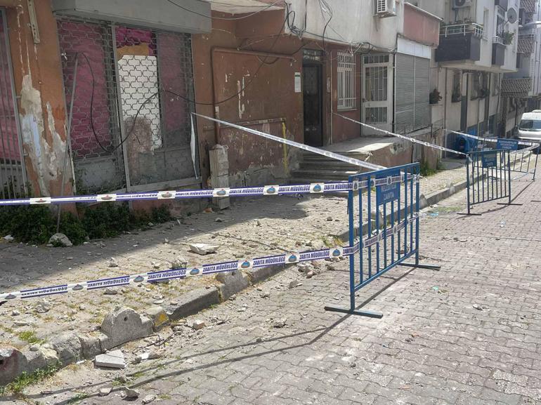 Bahçelievlerde 4 katlı binanın balkonu kısmen çöktü; bina boşaltıldı