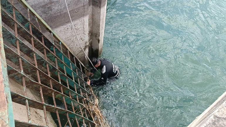 Batmanda sulama kanalında akıntıya kapılan çoban, 10 farklı noktada aranıyor