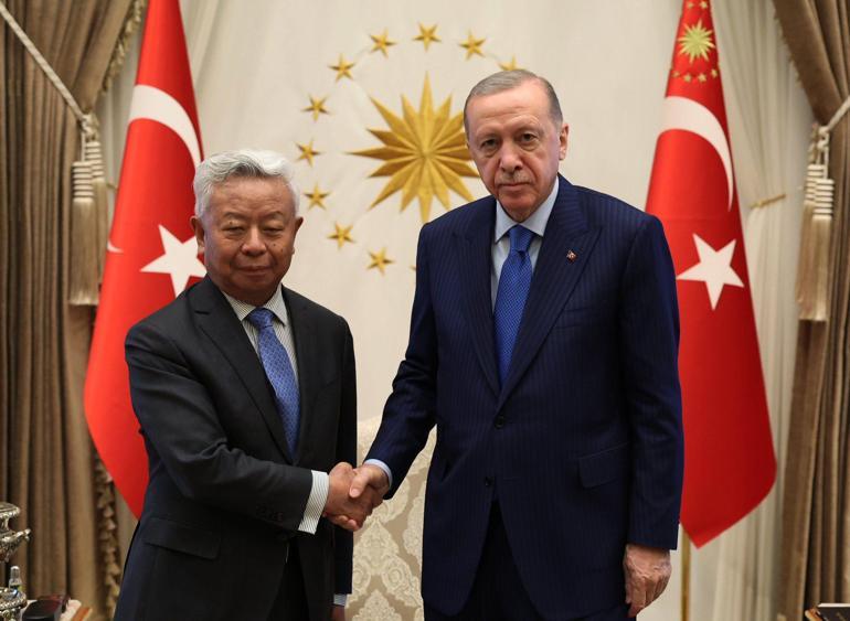 Cumhurbaşkanı Erdoğan, yabancı konukları kabul etti