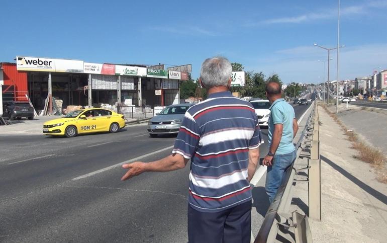 Silivride yıkılan üst geçidin yerine yenisi yapılmadı; yolun karşısına geçmek yayalar için çileye döndü