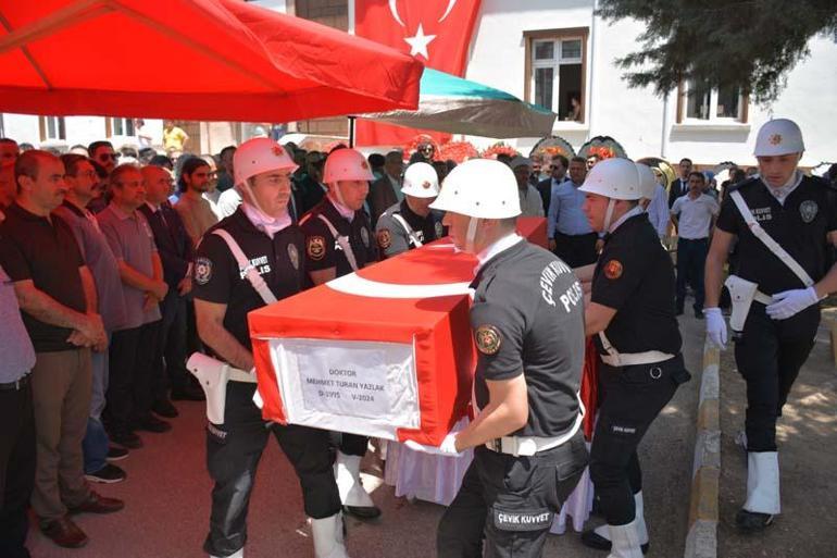Sinoptaki kazada ölen doktor Mehmet Turan Yazlak, Tokatta son yolculuğuna uğurlandı