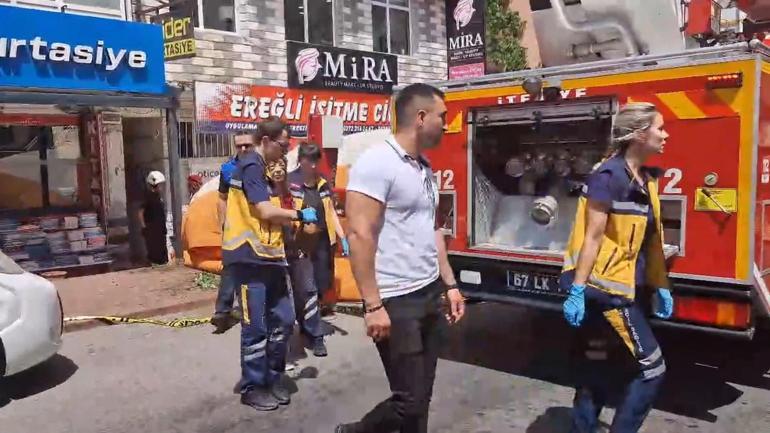 13 yaşındaki engelli kız annesini evde alıkoyup darbetti, ters kelepçeyle ambulansa bindirildi