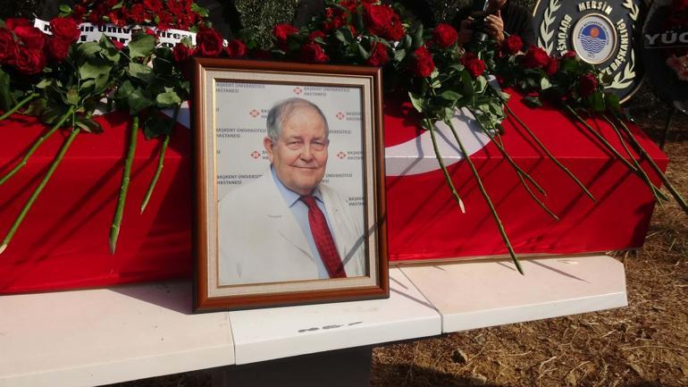 Prof. Dr. Ali Ayhan, memleketi Anamurda toprağa öerildi