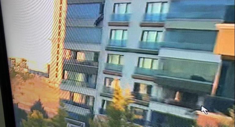 Cam silerken 7nci kattan düşen kadın öldü