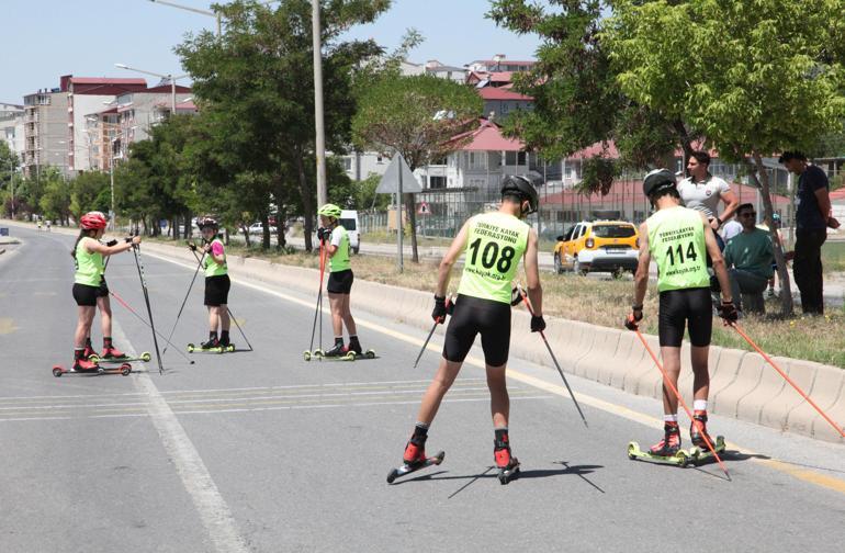Bitlis, Tekerlekli Kayak Türkiye Şampiyonasına ev sahipliği yaptı