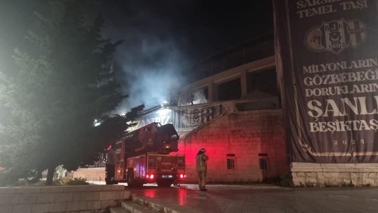 Beşiktaş Tüpraş Stadyumunda yangın