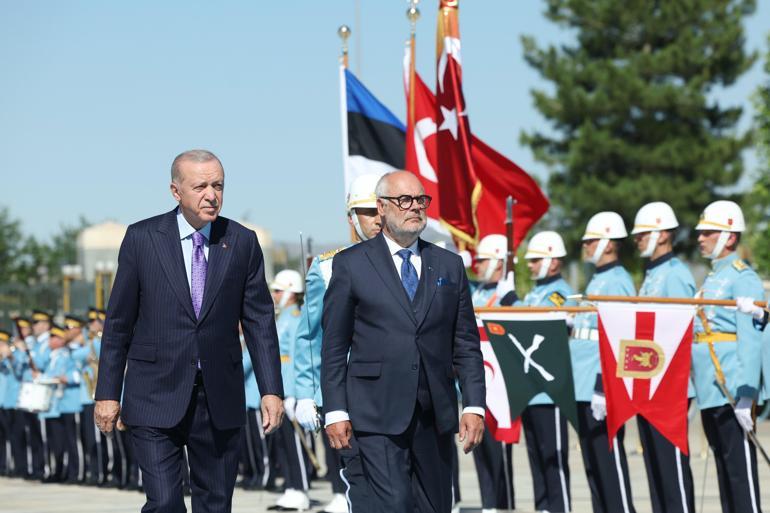 Cumhurbaşkanı Erdoğan, Estonya Cumhurbaşkanı Karisi resmi törenle karşıladı