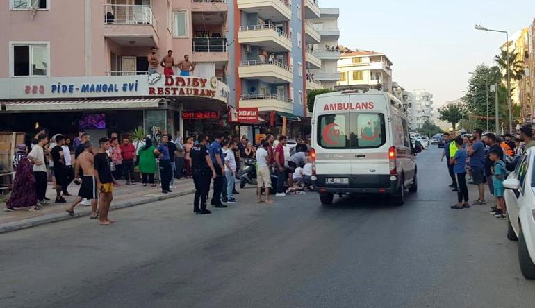 1 kişinin öldüğü, 2 kişinin yaralandığı kavgada, baba, oğul ve anne adliyede