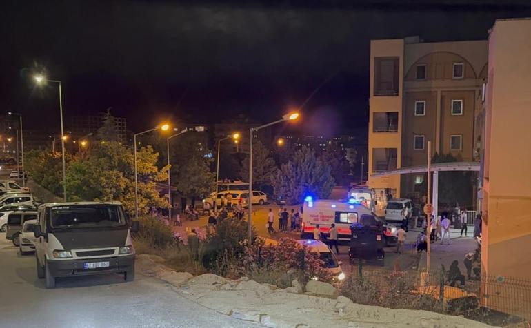 Mardinde iki aile arasında taşlı, sopalı, silahlı kavga: 10 yaralı