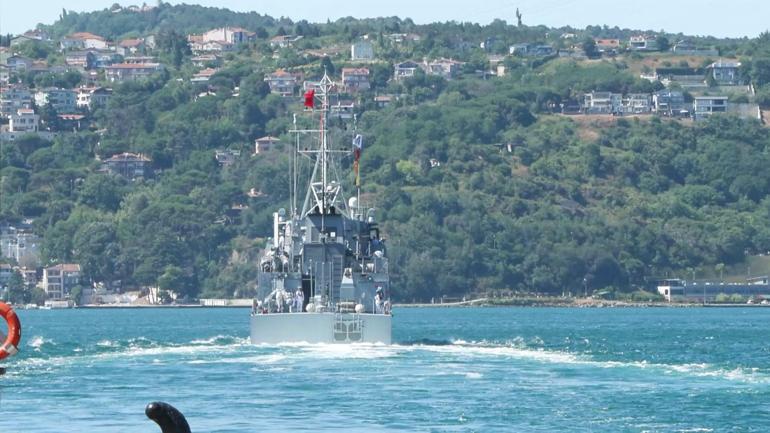 Türkiye, Bulgaristan ve Romanya mayın imha gemileri İstanbul Boğazında