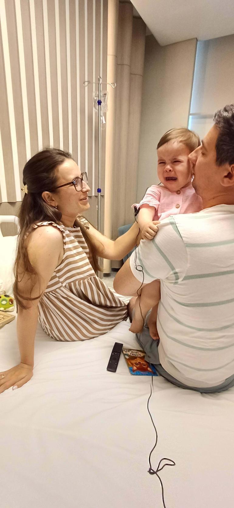 Ukraynalı bebek, 15 ay sonra duymaya başladı