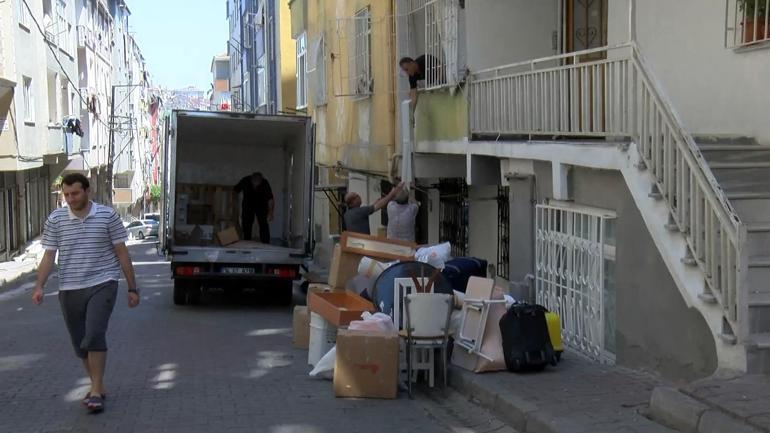 Bahçelievler’de 7 katlı binadaki çökme: Zarar gören binalardaki eşyalar çıkarılıyor