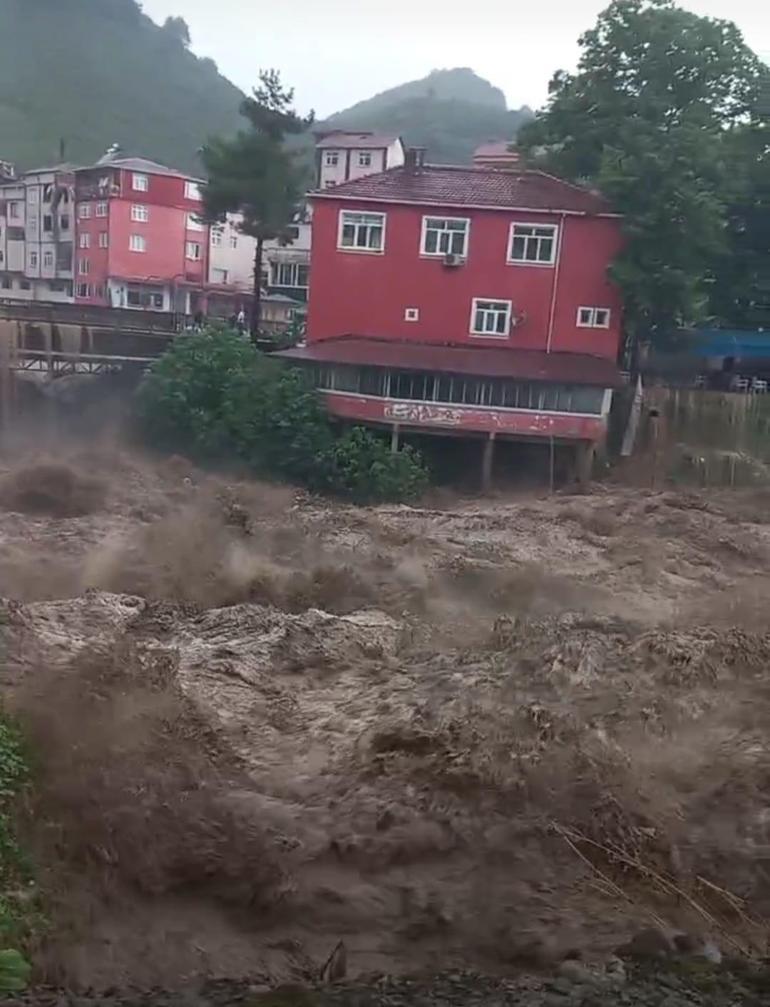 Ordu ve Muştan acı haber Sel sularına kapılan iki vatandaş hayatını kaybetti