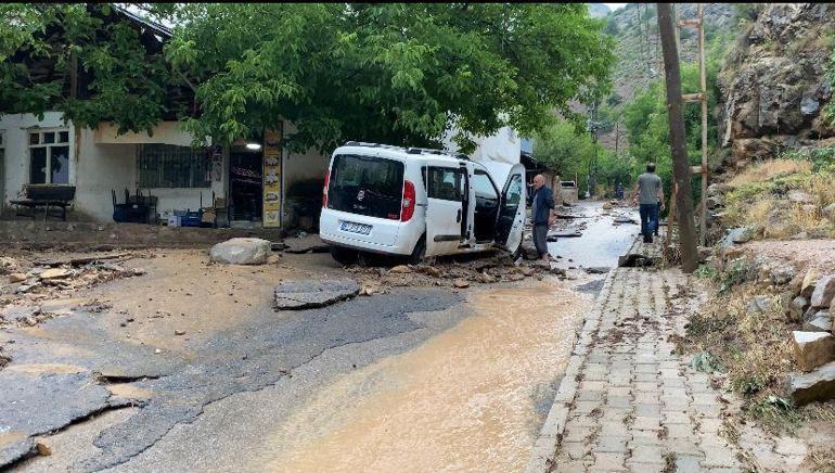 Gümüşhanede etkili olan sağanak, taşkın ve sele neden oldu