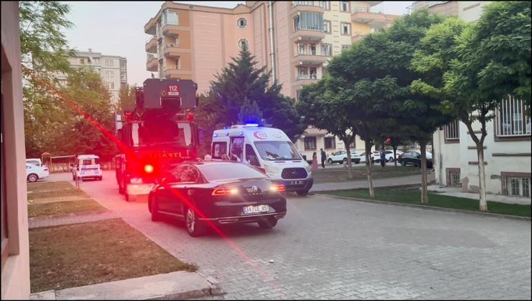 Babasına ulaşamayan oğlunun ihbarıyla eve giren itfaiye, cesetle karşılaştı