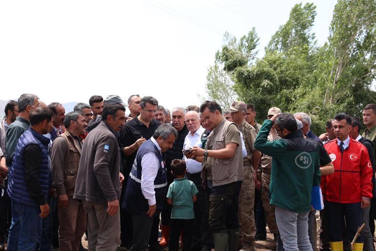 AFAD Başkanı Okay Memiş, Erzurumda sel bölgesinde incelemelerde bulundu