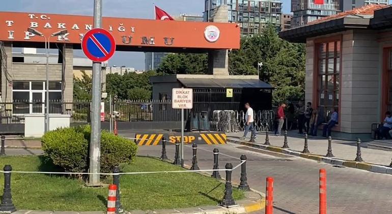 Erva Raziye Asar’ın babası DNA örneği vermek için Adli Tıp Kurumuna geldi