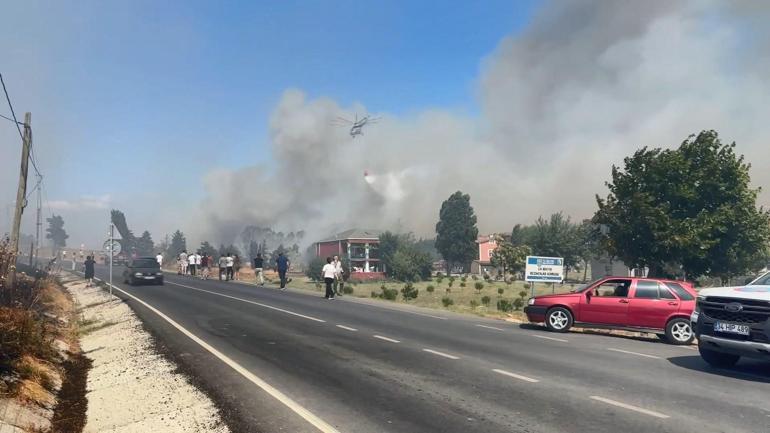 Silivri’de otluk alanda çıkan yangın kontrol altına alındı