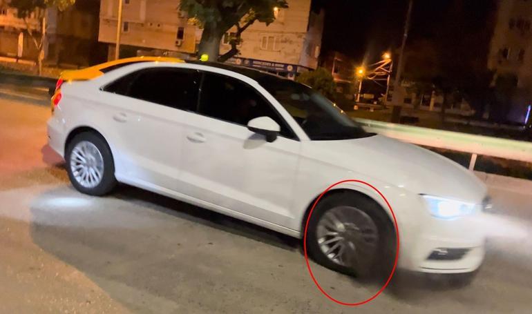 Otomobilini polislerin üzerine sürüp, patlak lastikle 8 kilometre kaçtı; o anlar kamerada