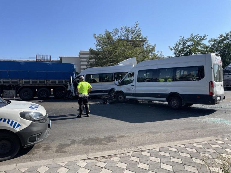 Gaziantep’te işçi servisleri çarpıştı: 21 yaralı