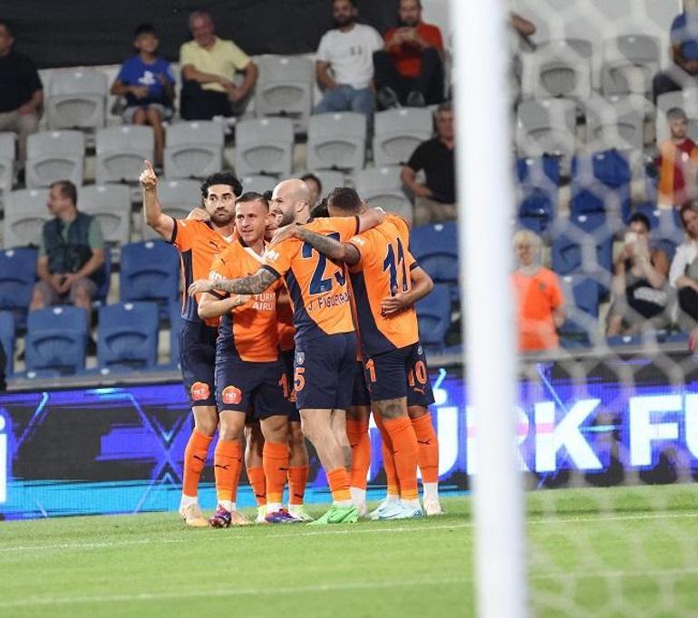 Başakşehir - La Fiorita: 6-1