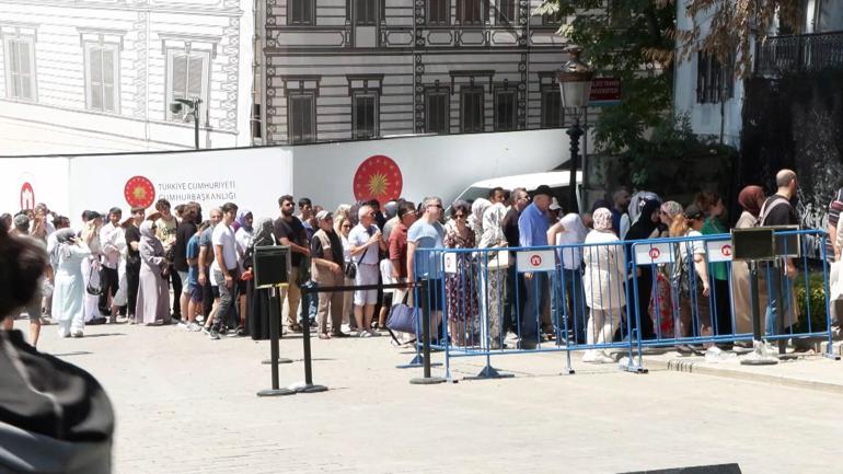 Yıldız Sarayında haftasonu yoğunluğu