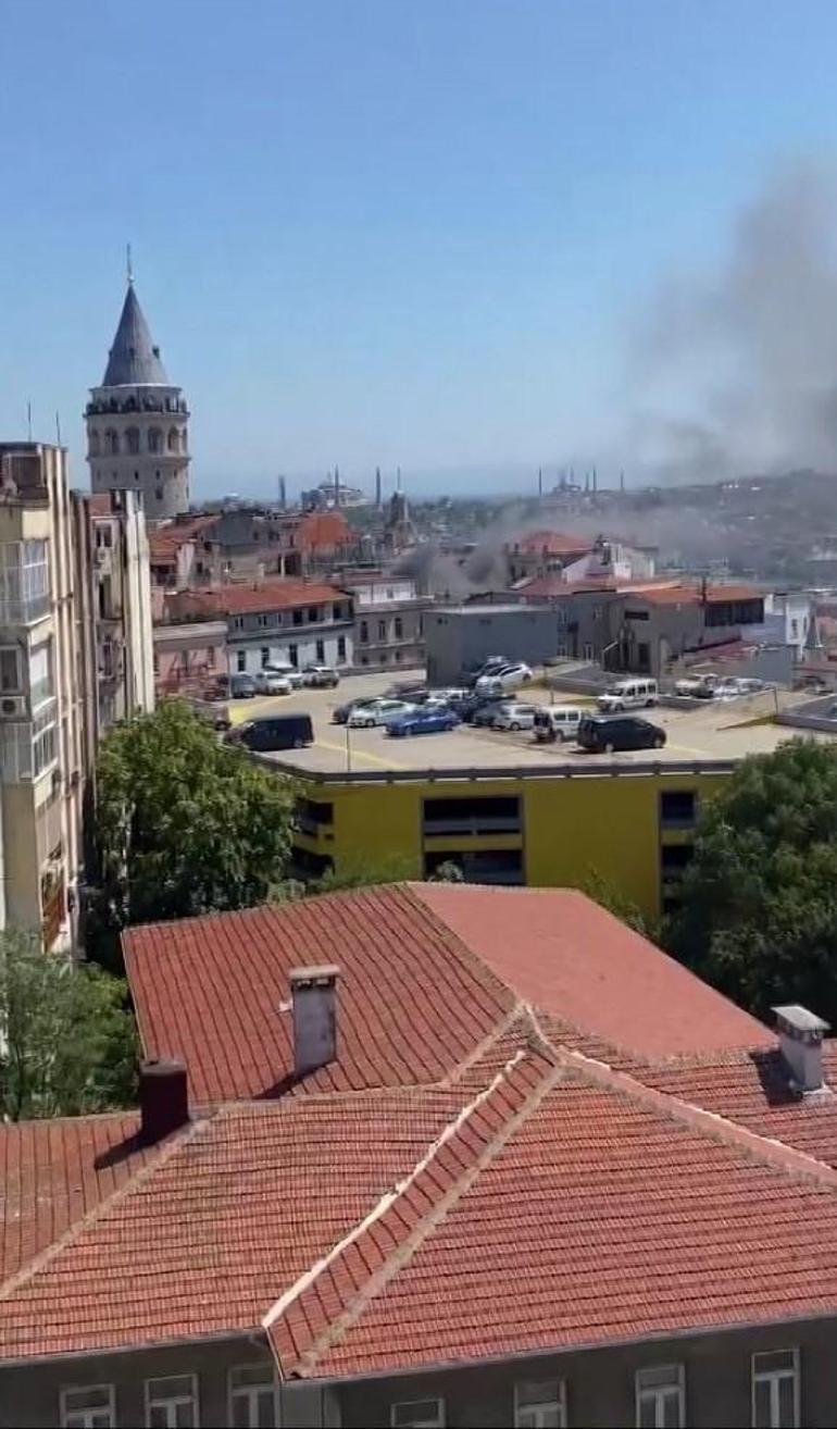 Beyoğlunda otelde çıkan yangın söndürüldü