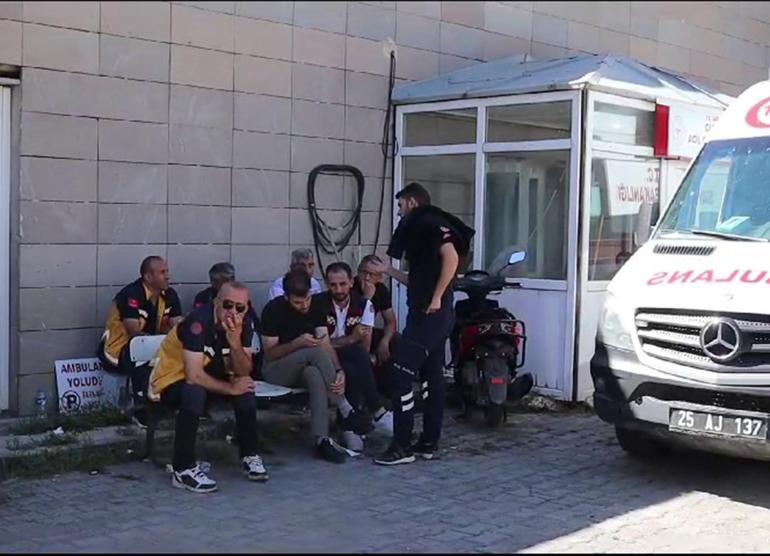 Erzurumda ambulans ile hafif ticari araç çarpıştı: 4 ölü, 1 yaralı