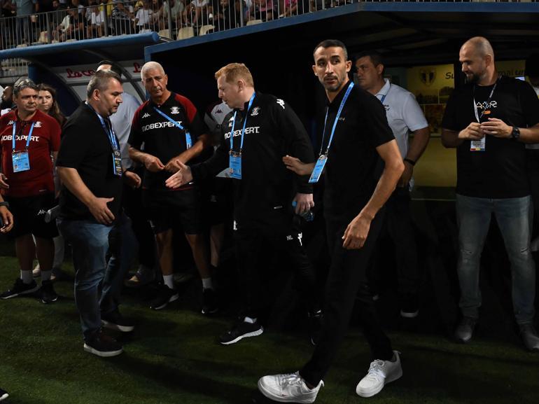 Romanyada gündem derbi zaferi kazanan Mehmet Topal