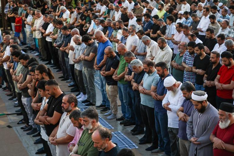 İstanbul’da Filistin’e destek yürüyüşü düzenlendi