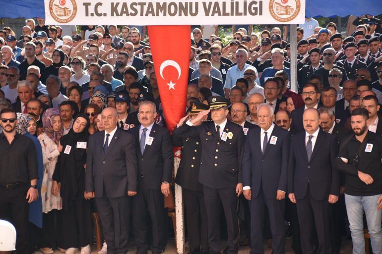 Kastamonuda şehit polis memuru için tören; yaralı arkadaşı da katıldı