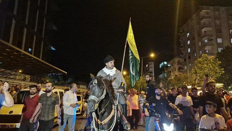 Diyarbakırda İsrail protestosu; kahve zinciri şubesine taşlı saldırı girişimi