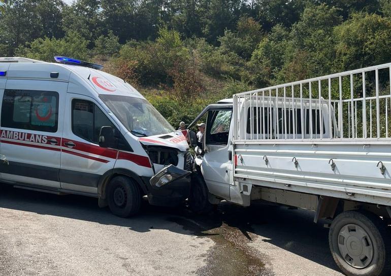 Bursada off-road aracı, 100 metrelik uçuruma düştü: 2 yaralı helikopterle alındı