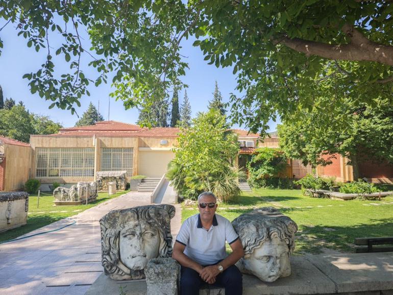 Diyarbakırda ilçe milli eğitim müdürü, kalp krizinden öldü