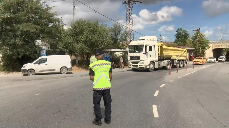 Arnavutköyde hafriyat kamyonlarına denetim