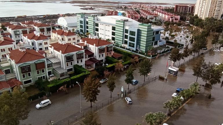 Aracında afetten oluşan değer kaybı için açtığı davadan tazminat çıktı