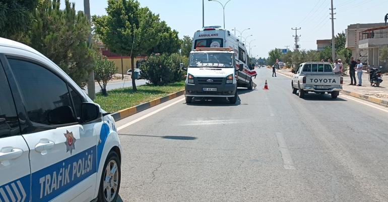 Tankere çarpan ambulansın sürücüsü ile 2 acil tıp teknisyeni yaralandı