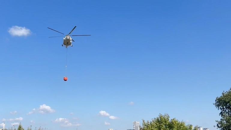 Avcılar’da ağaçlık alanda çıkan yangın nedeniyle tren seferleri durduruldu