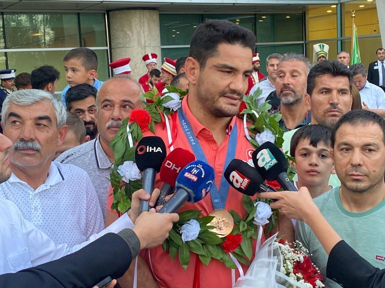 Taha Akgül: Altın madalyayı hakemlerin kararları nedeniyle kaybettim