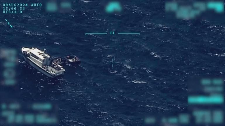 Yunanistanın ölüme terk ettiği düzensiz göçmenleri Türk sahil güvenlik ekibi kurtardı