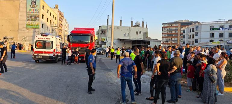 Mardin’de TIRın altında kalan kadının hayatını kaybettiği kaza anı kamerada