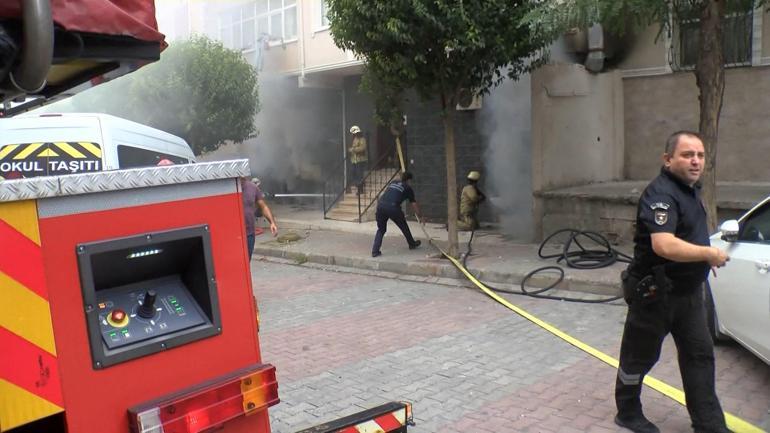 Bahçelievlerde marangozhane yangını: Panik anları kamerada